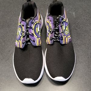 MN Viking tennis shoes